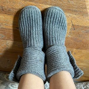 Grey Knit Uggs